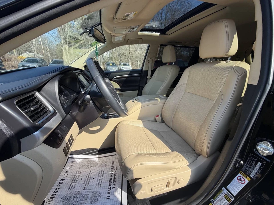 2016 Toyota Highlander - Image 15 of 21