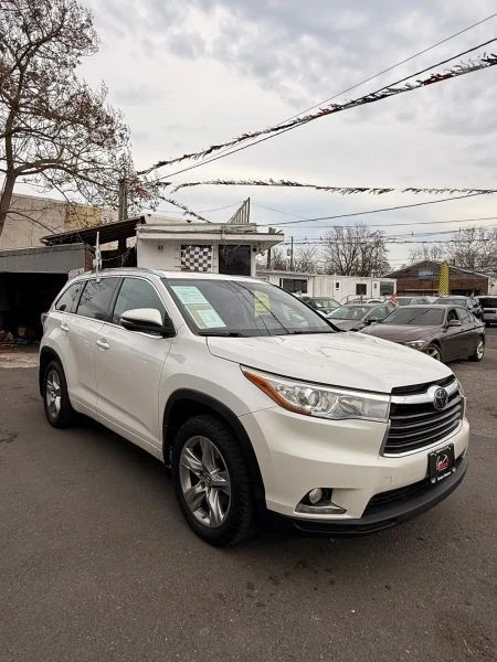 2016 Toyota Highlander - Image 2 of 6