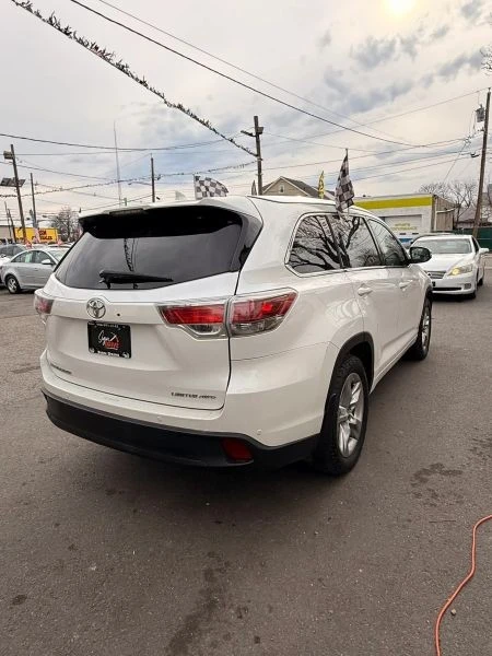 2016 Toyota Highlander - Image 3 of 6