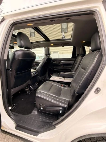 2016 Toyota Highlander - Image 5 of 6