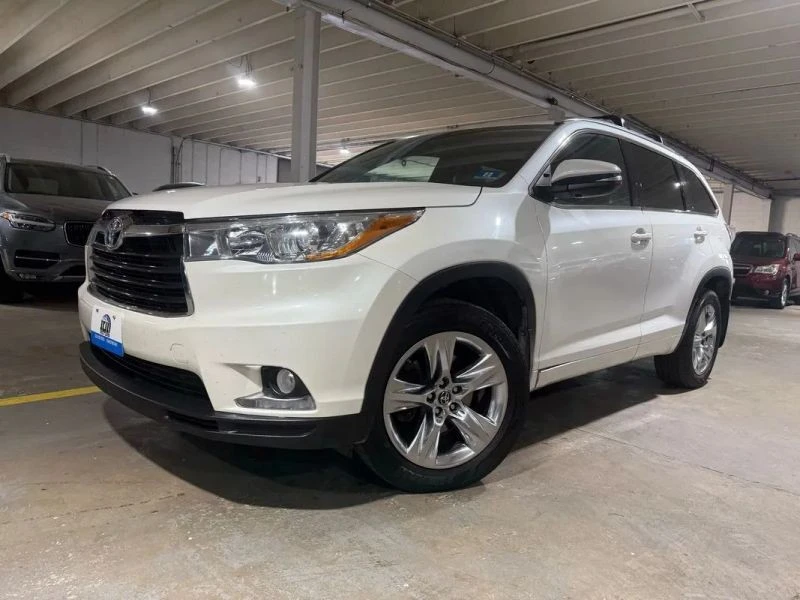 2016 Toyota Highlander - Image 2 of 12