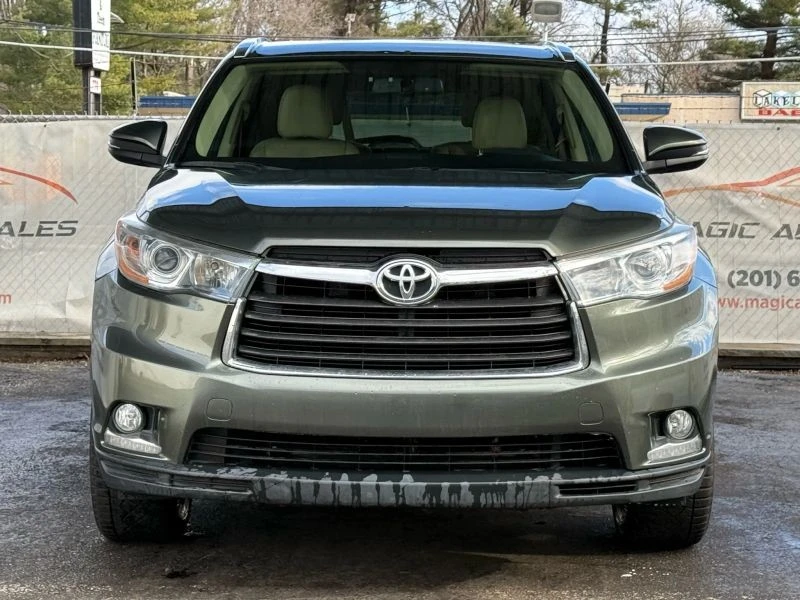 2016 Toyota Highlander - Image 5 of 12
