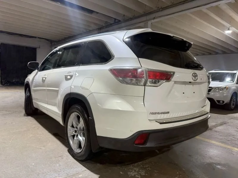 2016 Toyota Highlander - Image 3 of 12