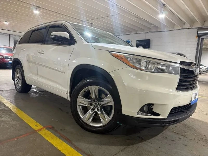 2016 Toyota Highlander - Image 6 of 12