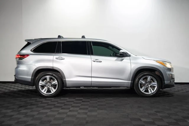 2016 Toyota Highlander - Image 4 of 21