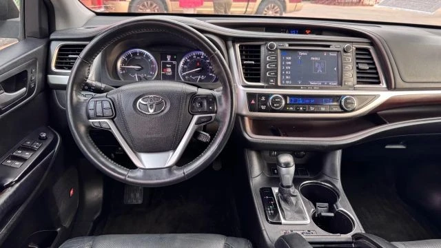 2016 Toyota Highlander - Image 10 of 16