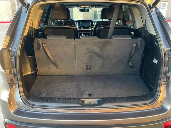 2016 Toyota Highlander - Image 12 of 21