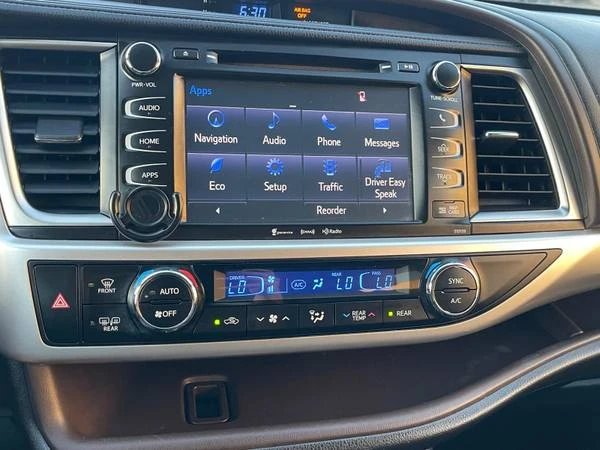 2016 Toyota Highlander - Image 19 of 21
