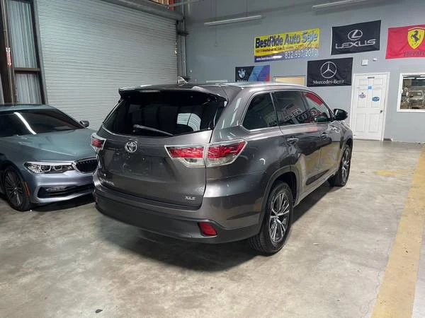 2016 Toyota Highlander - Image 7 of 21