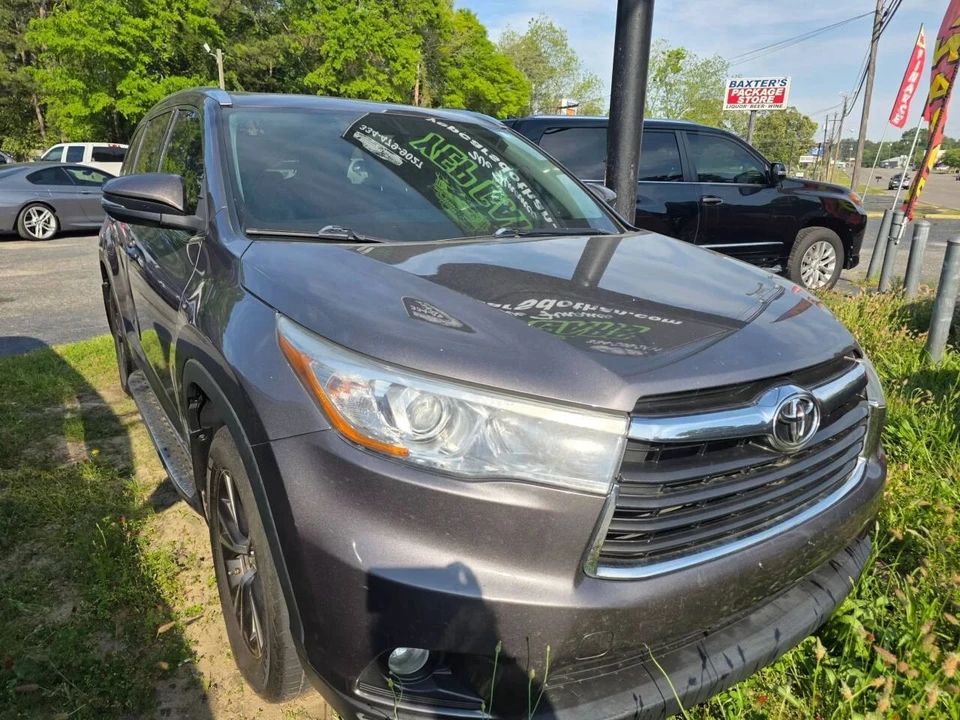 2016 Toyota Highlander - Image 4 of 11