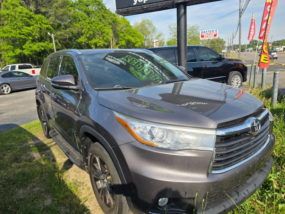 2016 Toyota Highlander - Image 3 of 11