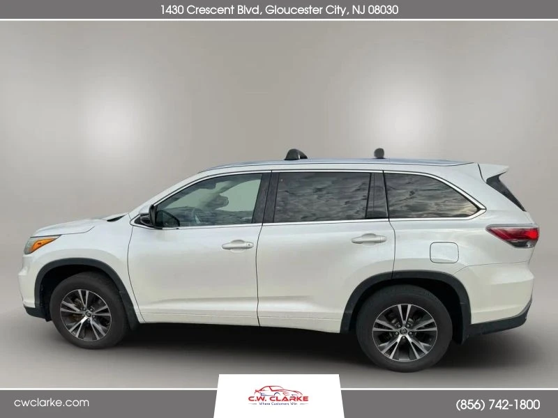 2016 Toyota Highlander - Image 8 of 8