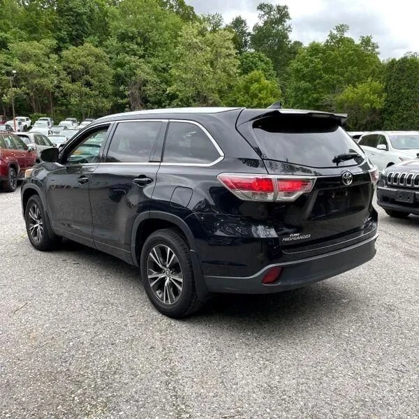 2016 Toyota Highlander - Image 5 of 12