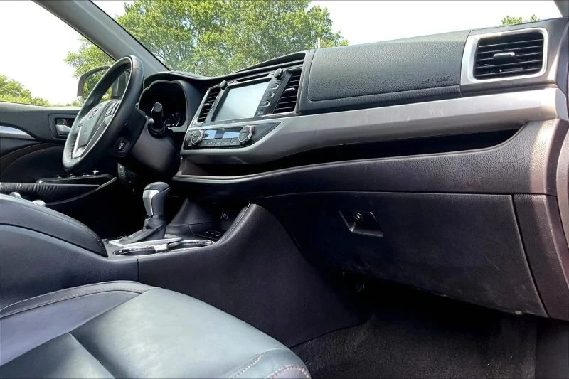 2016 Toyota Highlander - Image 12 of 12