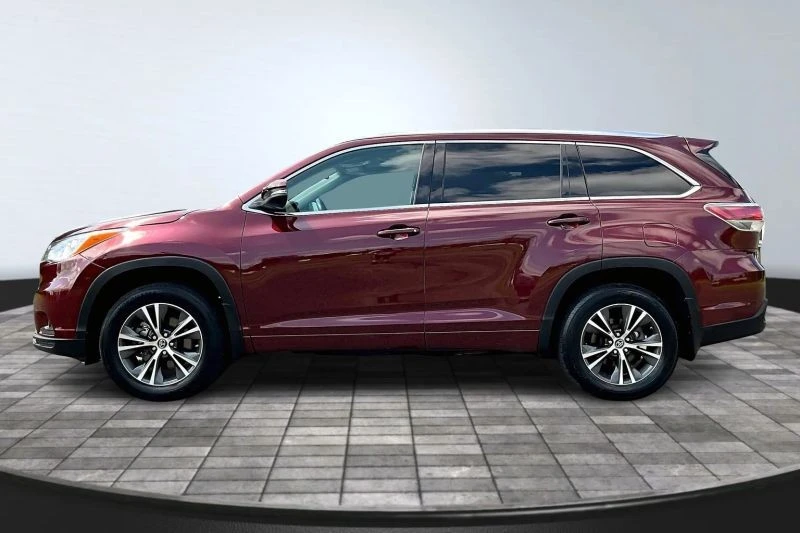 2016 Toyota Highlander - Image 4 of 12