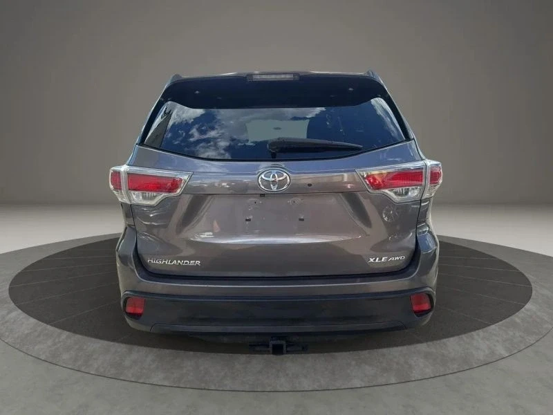 2016 Toyota Highlander - Image 6 of 12