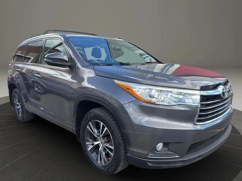 2016 Toyota Highlander - Image 3 of 12