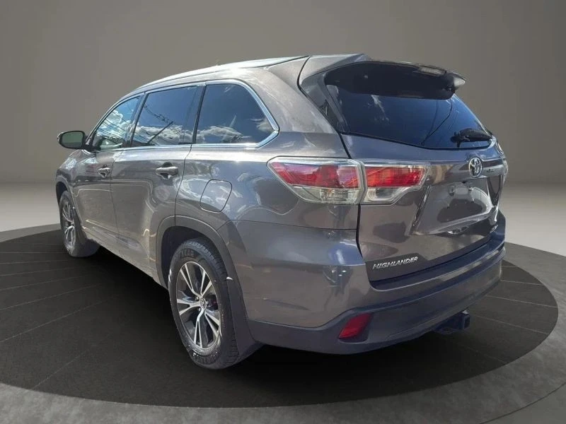 2016 Toyota Highlander - Image 7 of 12