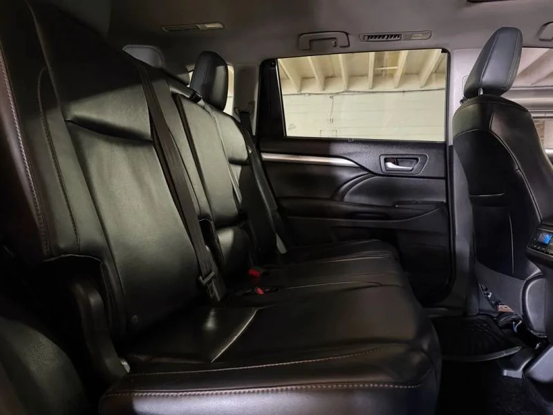 2016 Toyota Highlander - Image 12 of 12
