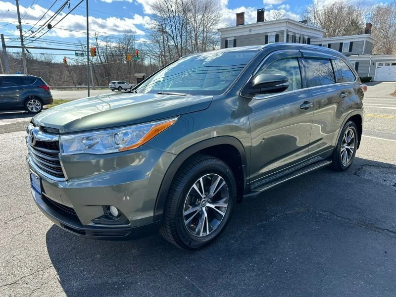 2016 Toyota Highlander - Image 3 of 12