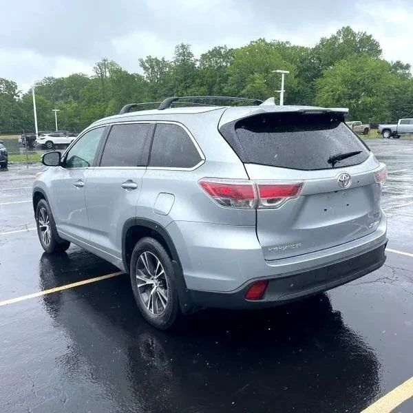 2016 Toyota Highlander - Image 5 of 12