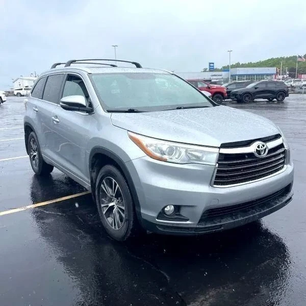 2016 Toyota Highlander - Image 11 of 12