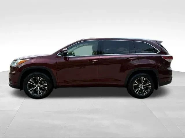 2016 Toyota Highlander - Image 2 of 12
