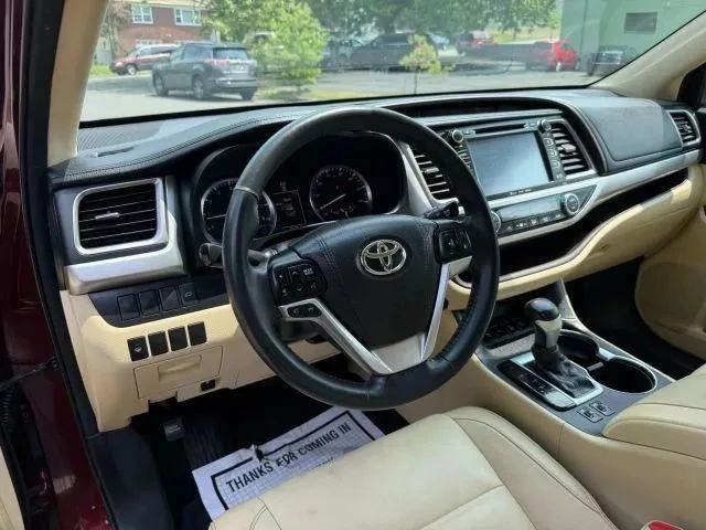 2016 Toyota Highlander - Image 12 of 12