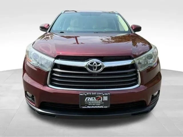 2016 Toyota Highlander - Image 9 of 12