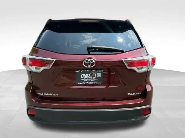 2016 Toyota Highlander - Image 4 of 12