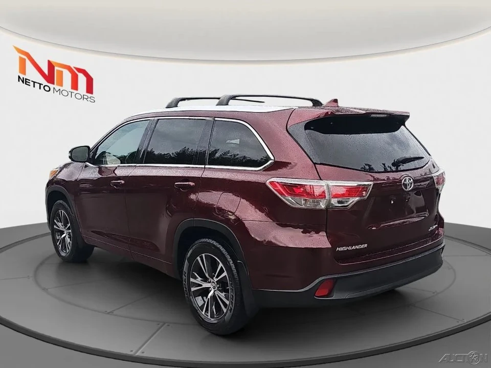 2016 Toyota Highlander - Image 3 of 21