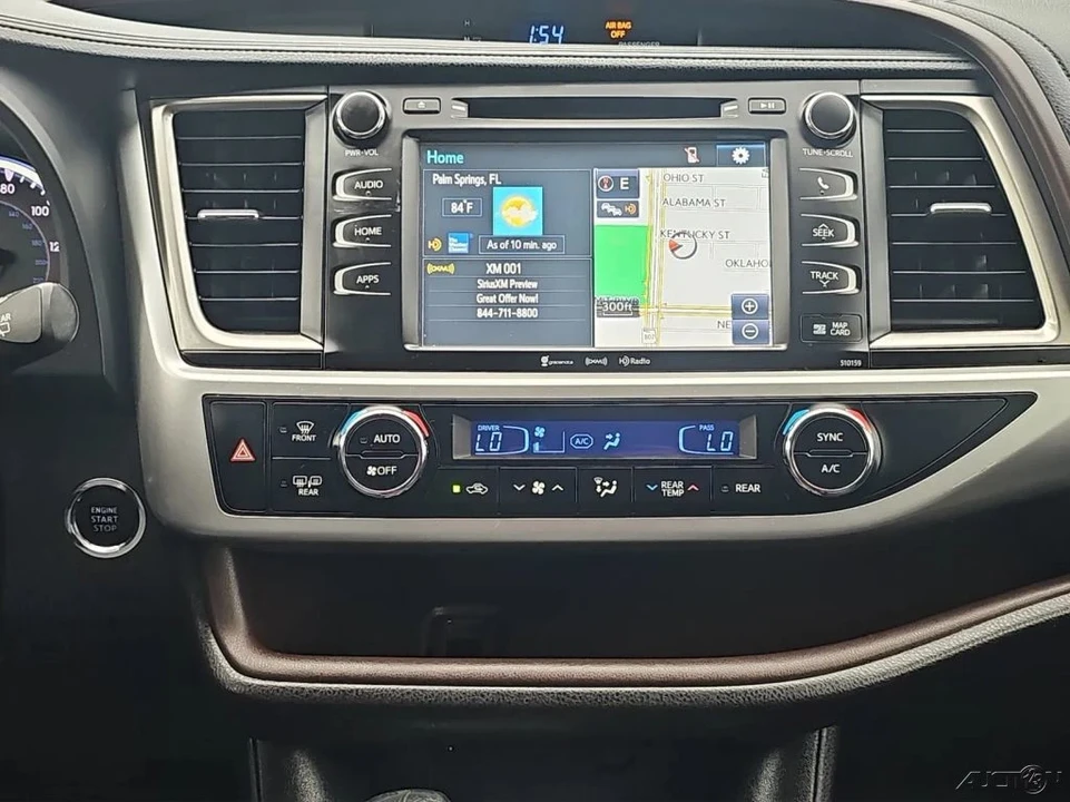 2016 Toyota Highlander - Image 17 of 21