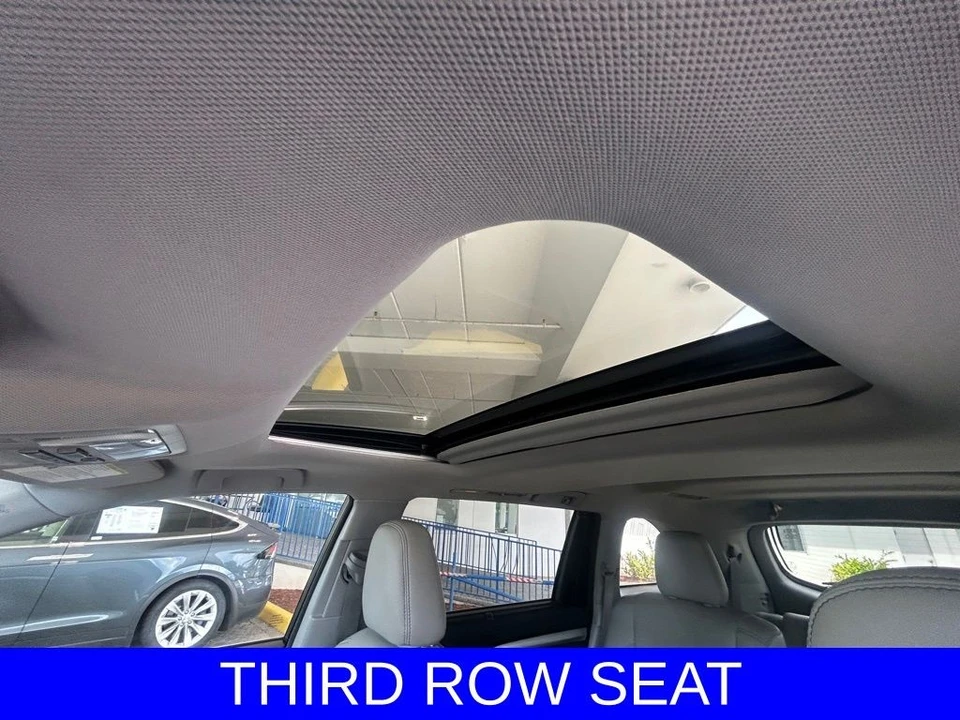 2016 Toyota Highlander - Image 10 of 12