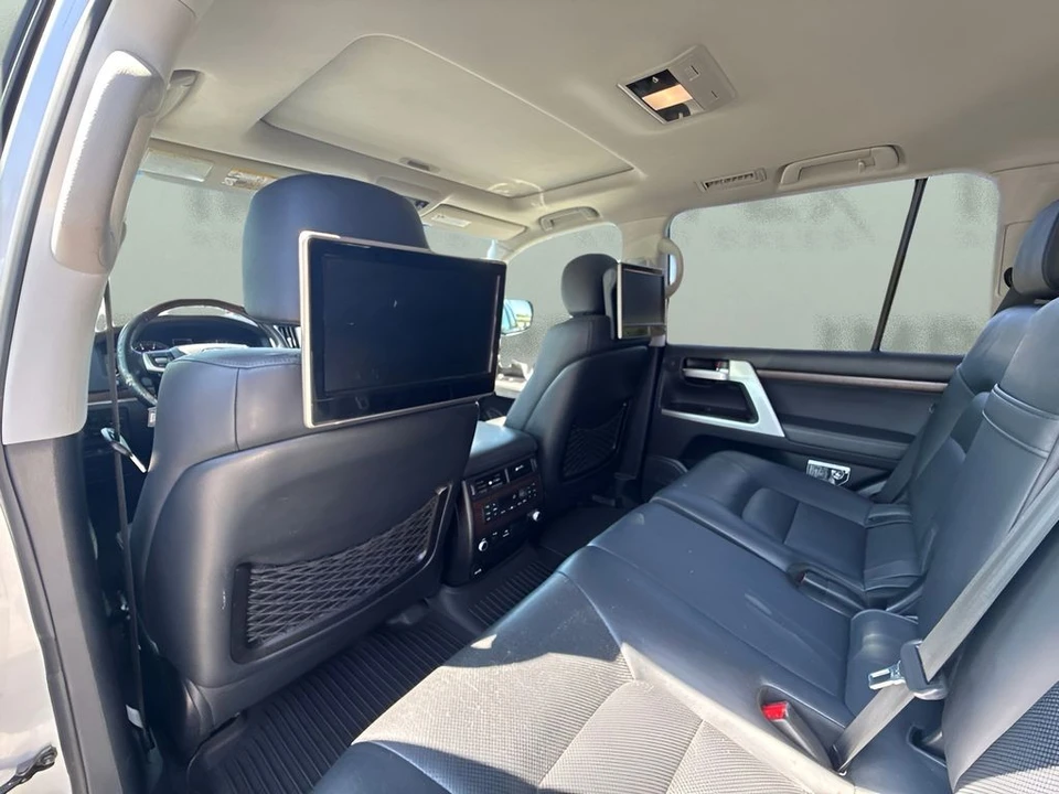 2016 Toyota J200 Land Cruiser - Image 8 of 28