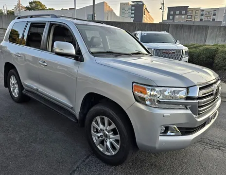 2016 Toyota Land Cruiser Base