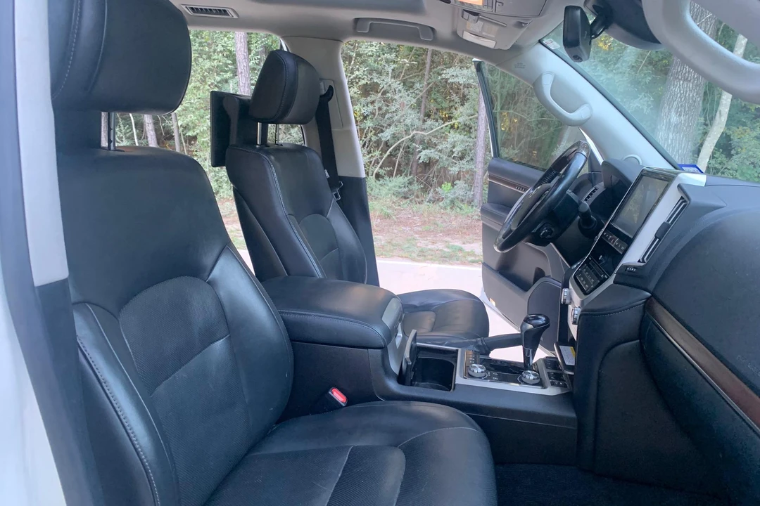 2016 Toyota J200 Land Cruiser - Image 28 of 31