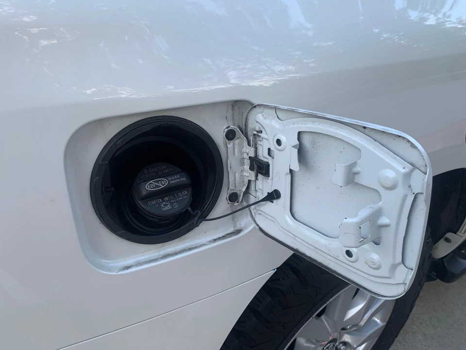 2016 Toyota J200 Land Cruiser - Image 17 of 31