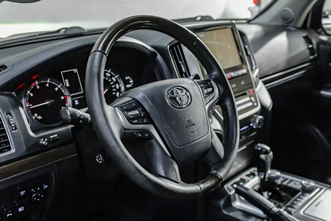 2016 Toyota J200 Land Cruiser - Image 23 of 31