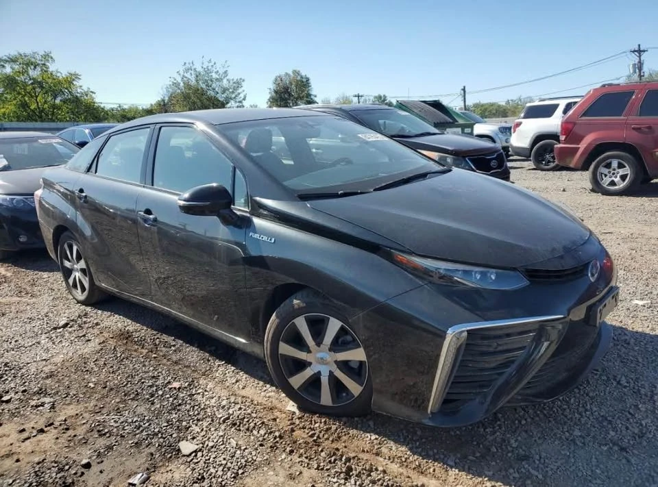2016 Toyota Mirai - Image 2 of 12