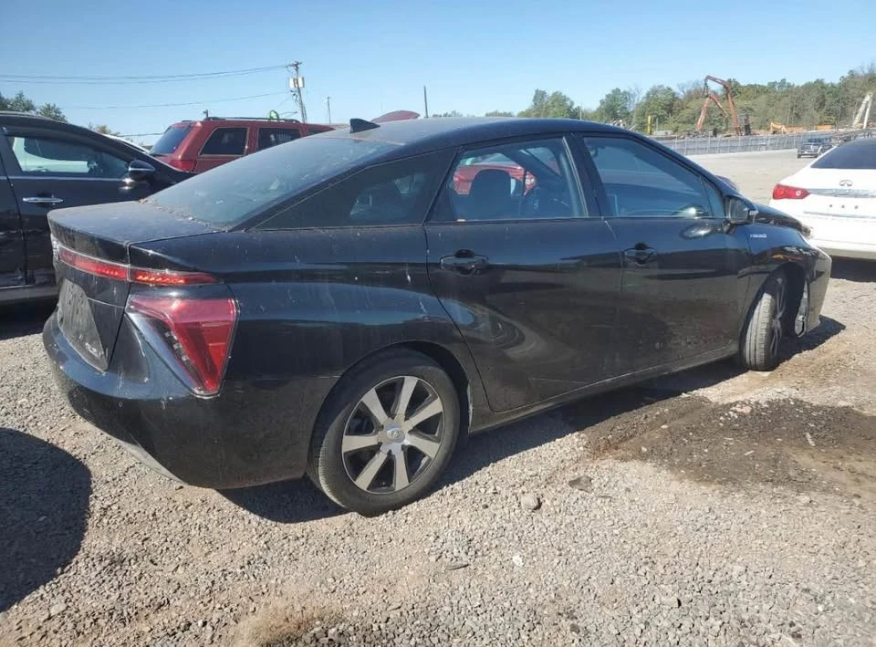 2016 Toyota Mirai - Image 4 of 12