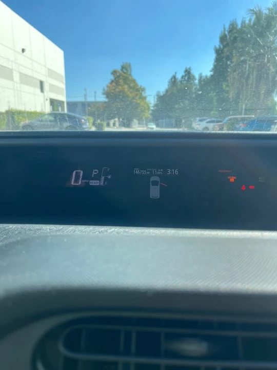2016 Toyota Prius - Image 12 of 12