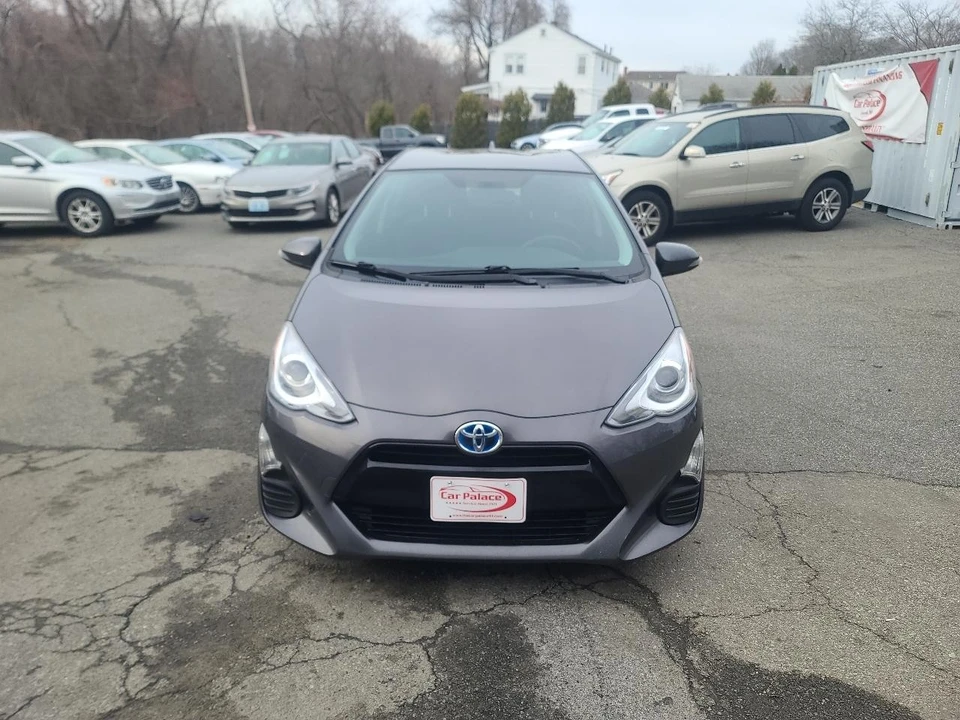 2016 Toyota Prius 4th Gen - Image 2 of 20