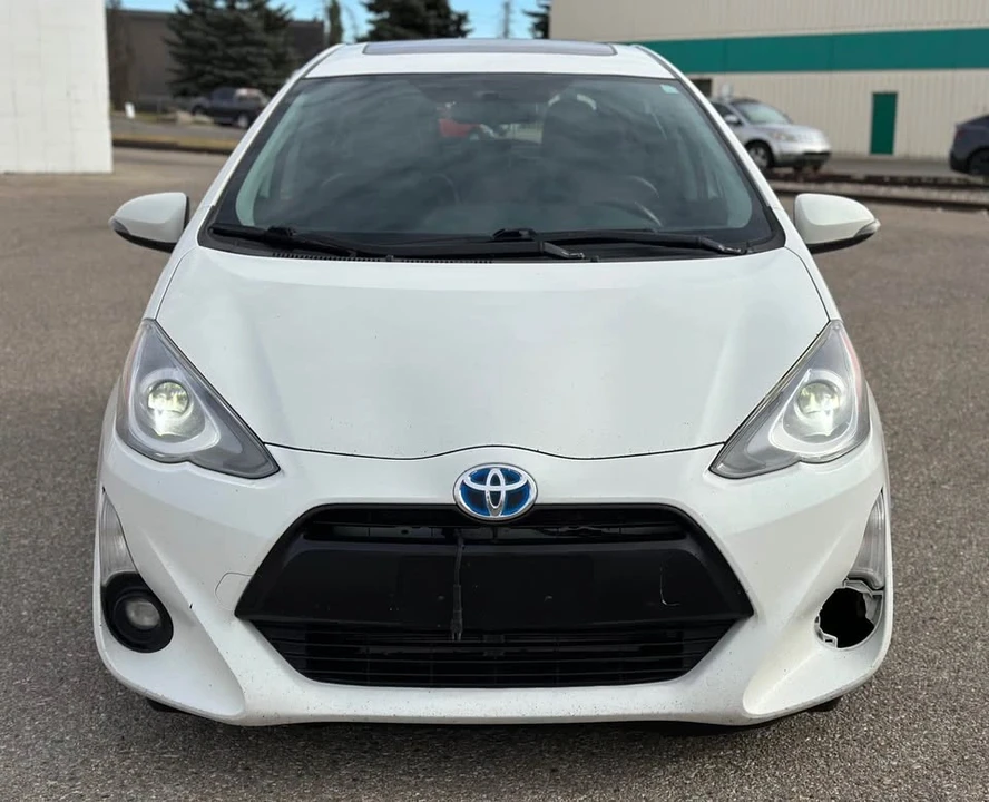 2016 Toyota Prius - Image 4 of 20