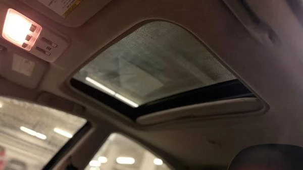 2016 Toyota Prius - Image 8 of 10