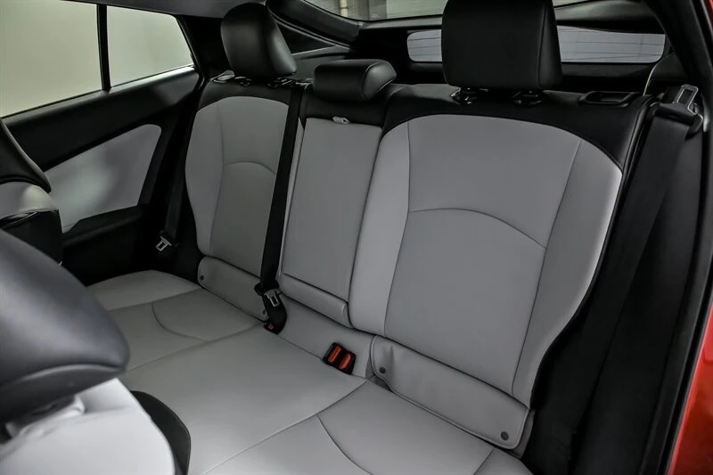 2016 Toyota Prius 4th Gen - Image 19 of 21
