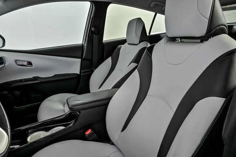 2016 Toyota Prius 4th Gen - Image 18 of 21