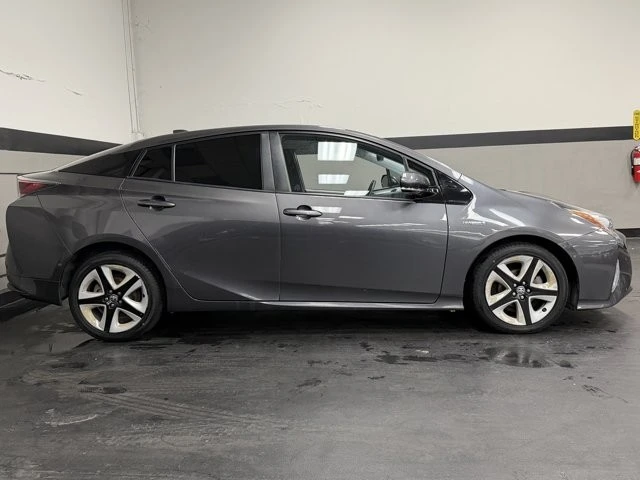 2016 Toyota Prius 4th Gen - Image 5 of 12