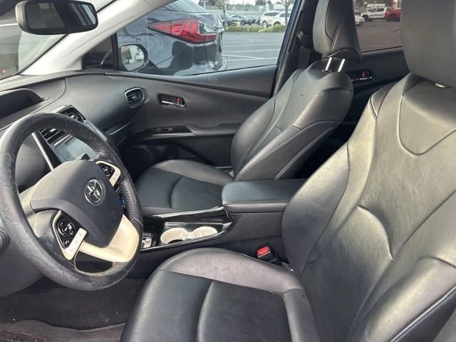 2016 Toyota Prius 4th Gen - Image 7 of 11
