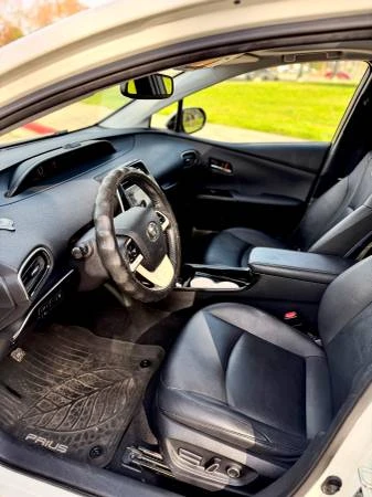 2016 Toyota Prius 4th Gen - Image 7 of 11
