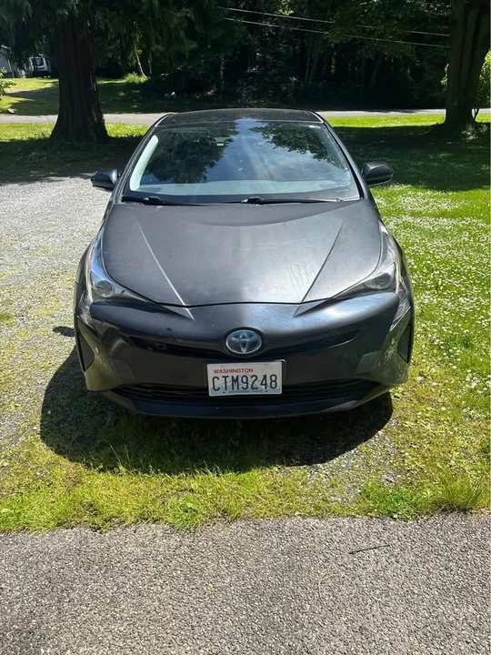 2016 Toyota Prius 4th Gen - Image 3 of 11